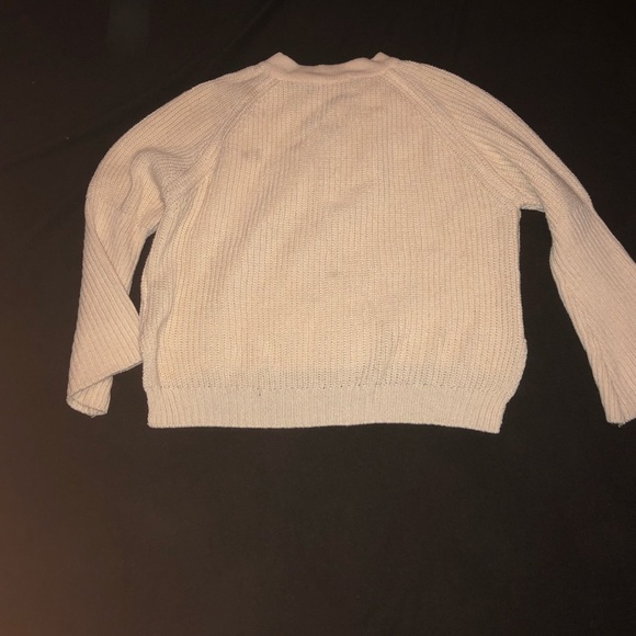 Women’s medium crop knitted sweater - Picture 2 of 3